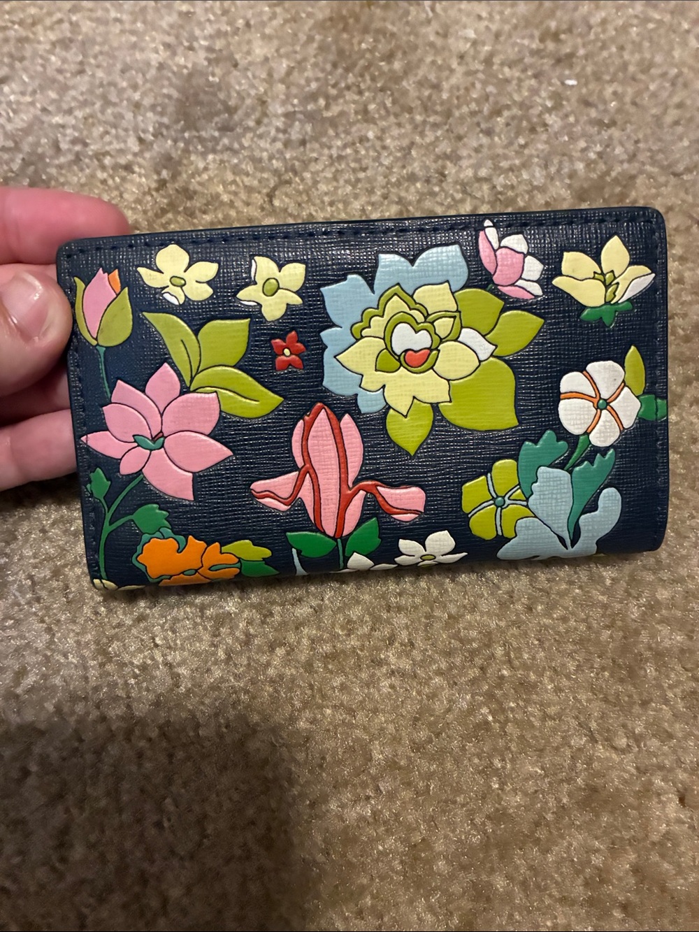 Kate Spade- Navy Floral Bi-fold and zip with Multicolor Blooms - Picture 2 of 6
